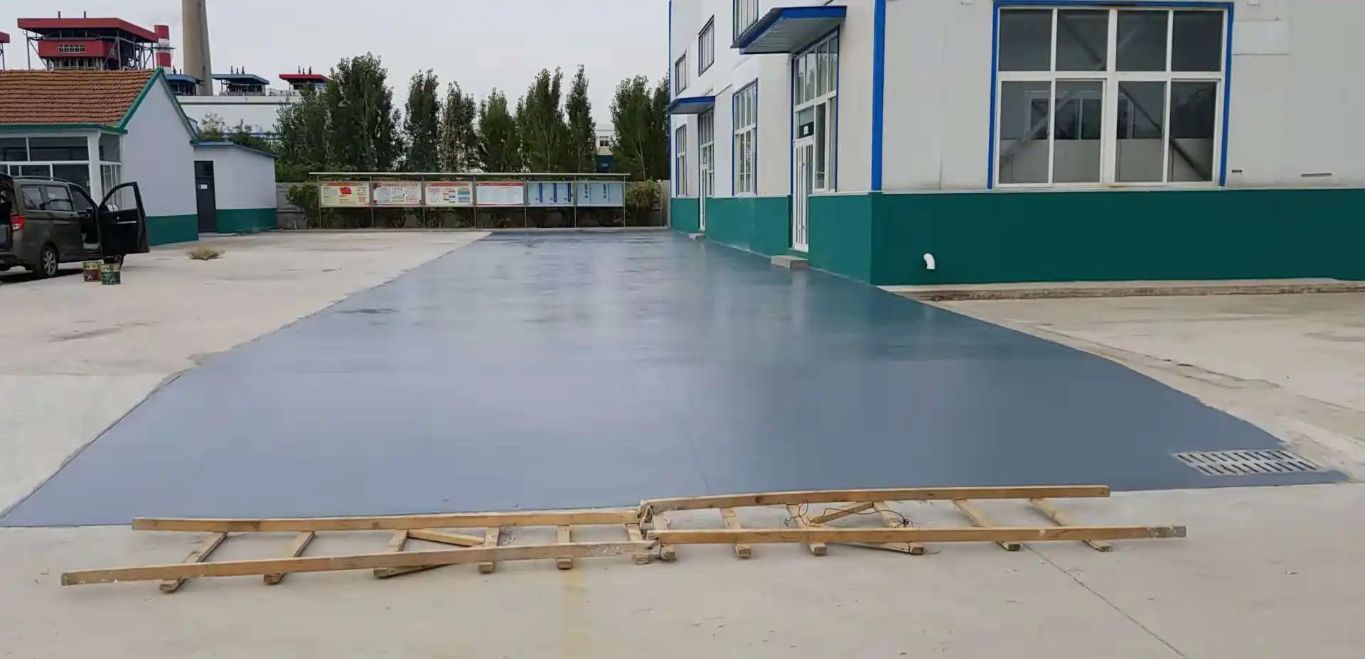 阳泉车间厂房地坪漆修补翻新